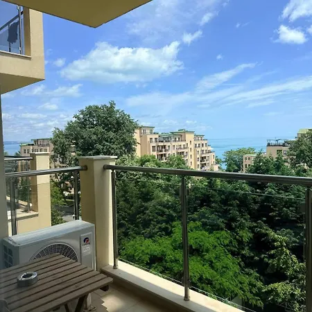 Apartament Golden Line